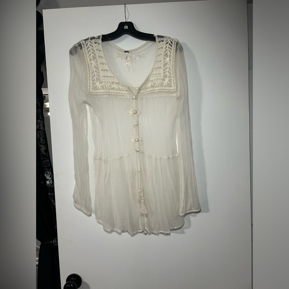 Free people sheer long sleeve top, size medium